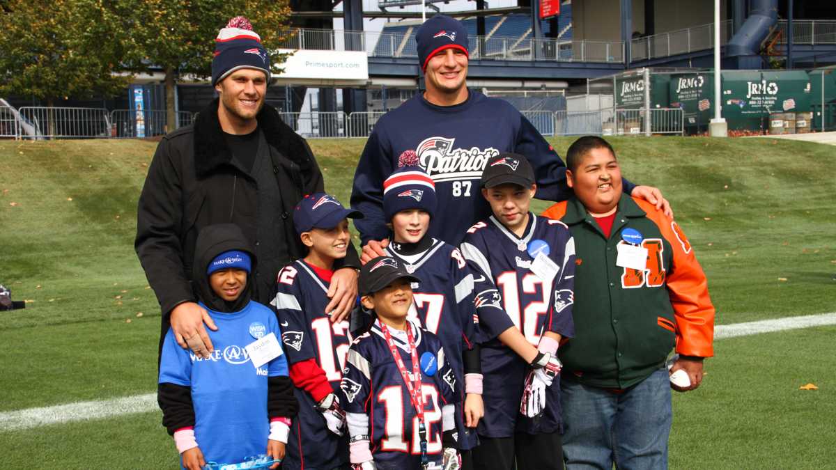 WATCH: Tom Brady meets and speaks with nine Make-A-Wish children