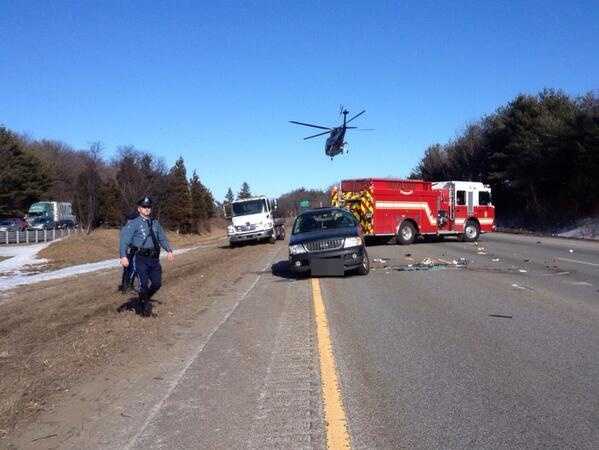 Medflight Lands On I 495 After Crash 7694