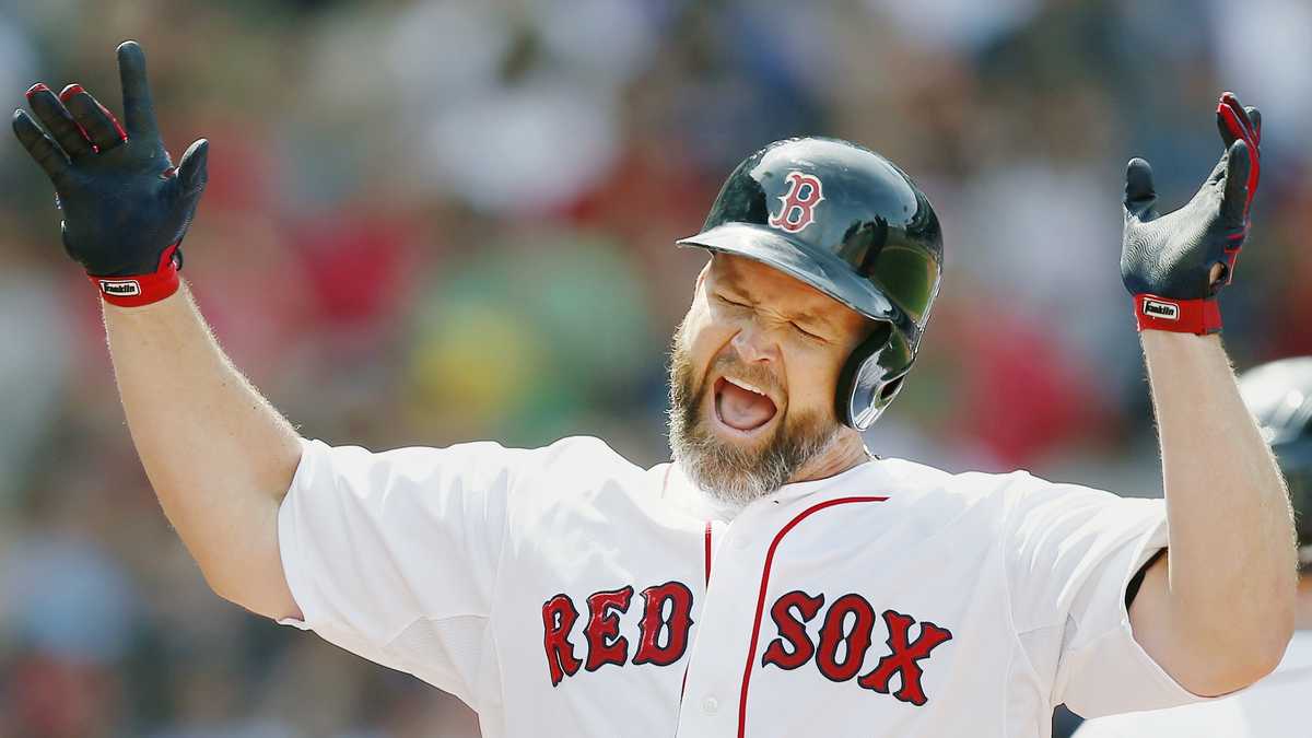 Jon Lester helps Red Sox complete sweep of Royals