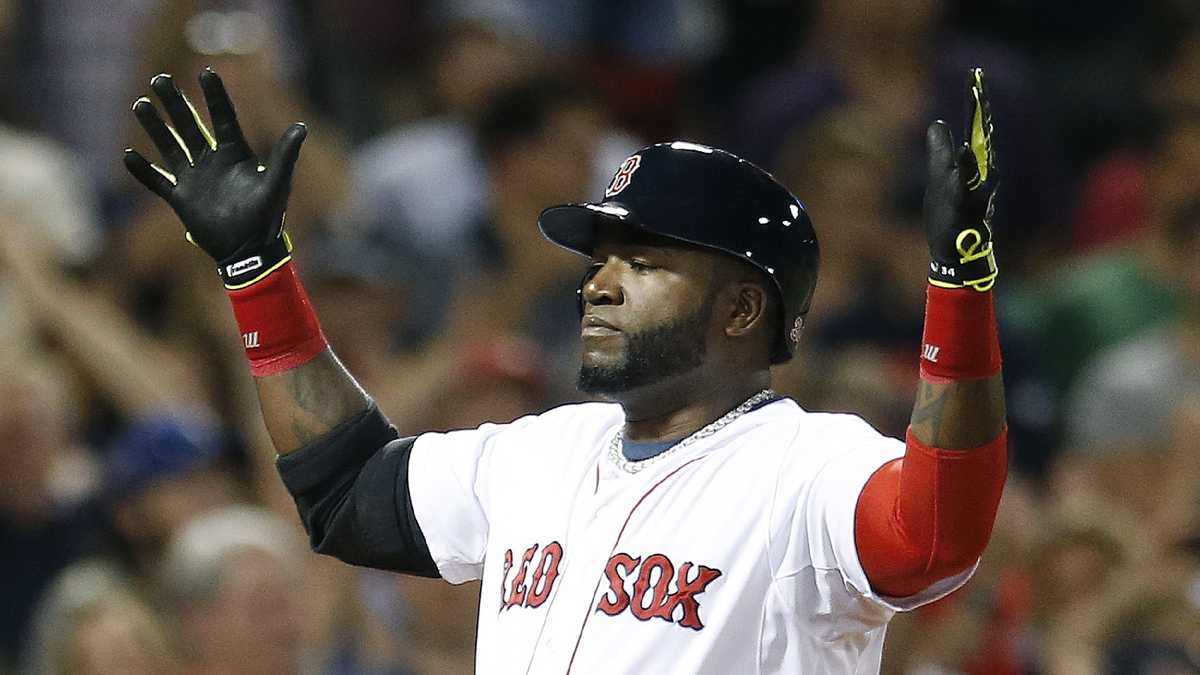 Ortiz moves into elite territory with Sox
