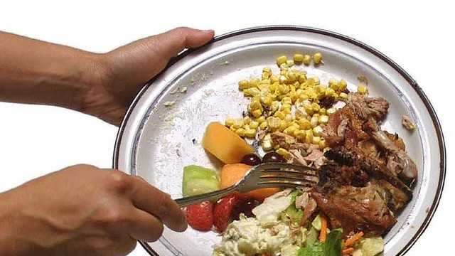 Stop! Mass. restaurants can no longer throw out food Stop! Mass. restaurants can no longer throw out food