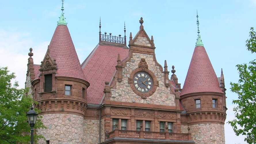 25 best public school districts in Massachusetts