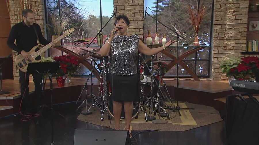 DD Gray Martin and her trio continue with a gospel tune