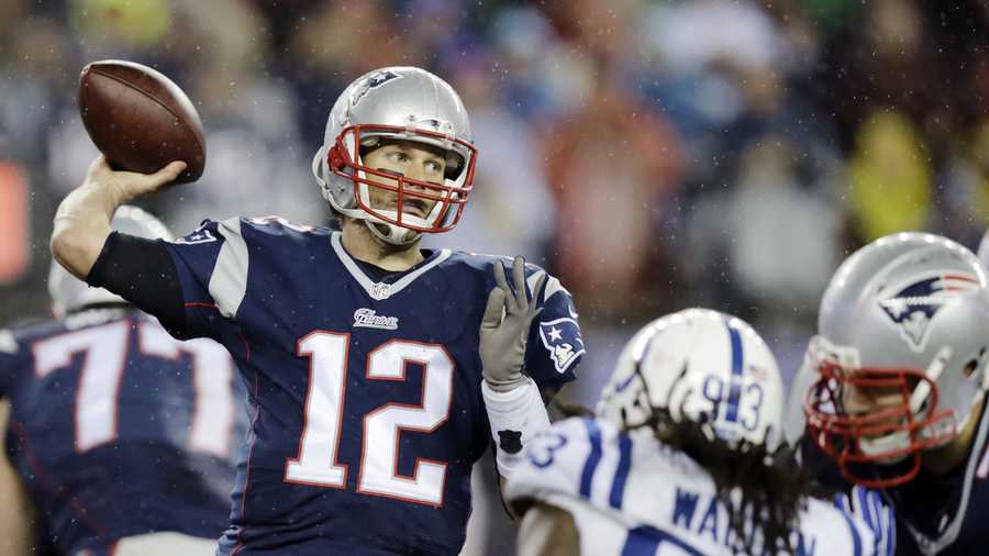 New England Patriots quarterback Tom Brady (12) passes against the Indianapolis Colts during the second half of the NFL football AFC Championship game Sunday, Jan. 18, 2015, in Foxborough, Mass.