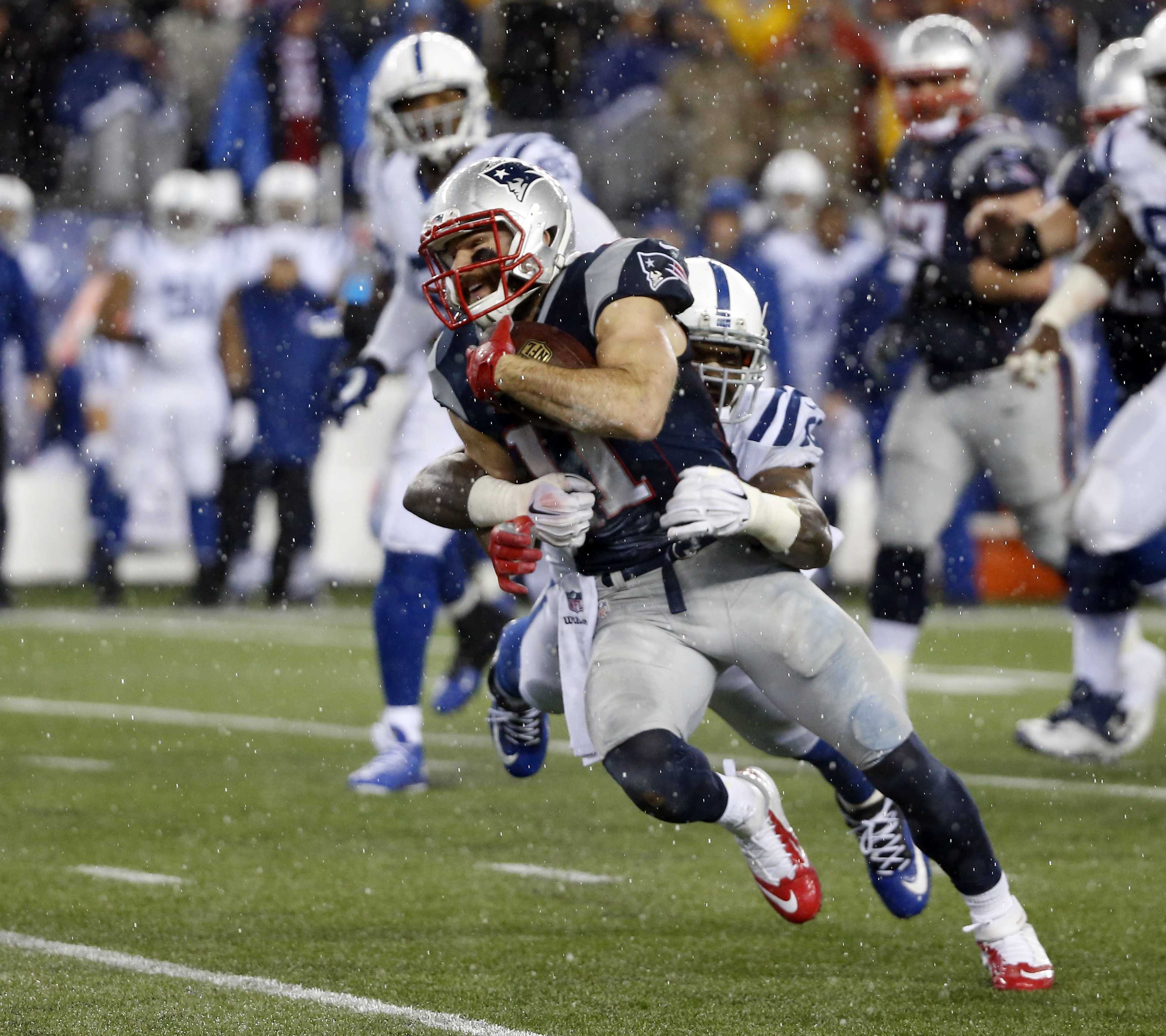 Patriots' cheating in 'Spygate' far worse than thought, ESPN reports