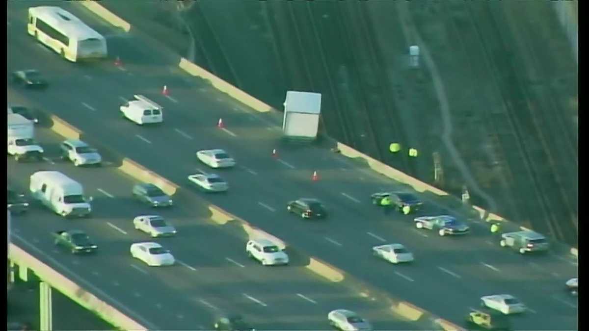 Images Truck Dangles From Southeast Expressway Overpass