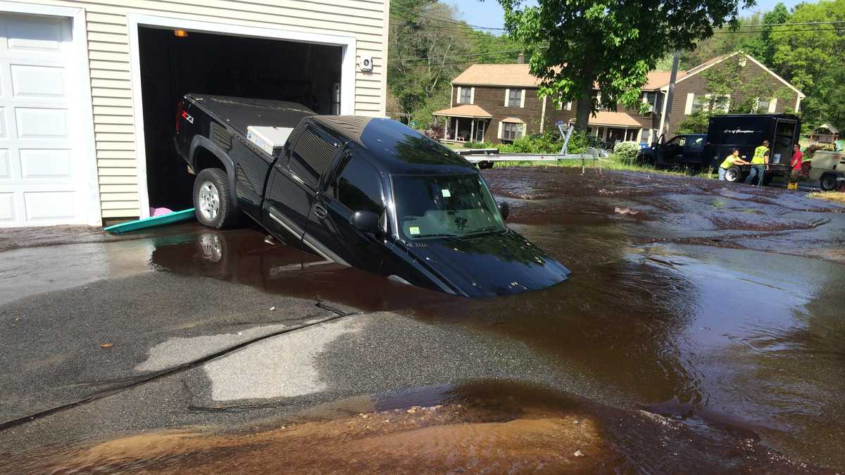 State Of Emergency Declared After Major Water Main Break 0287