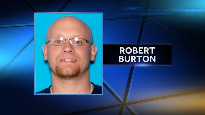 Mass. State Police assist in Maine search for murder suspect