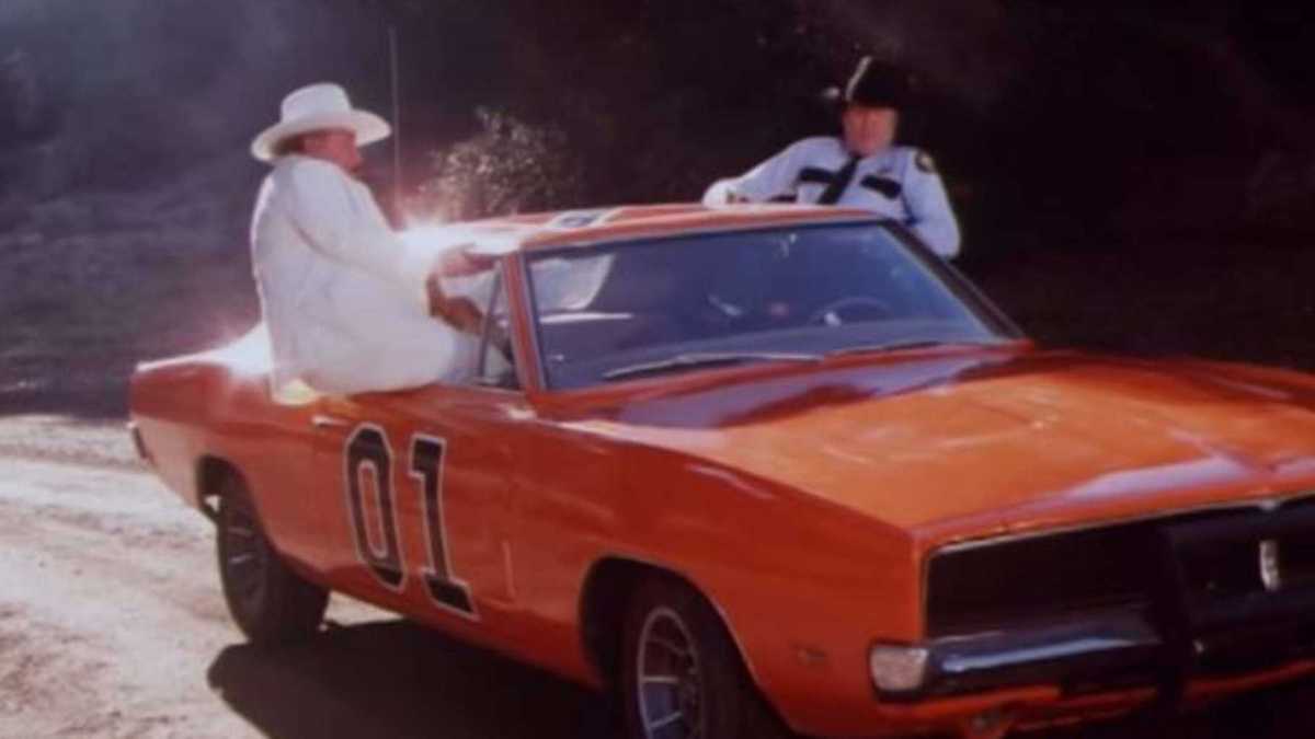 Confederate flag gets 'Dukes of Hazzard' yanked