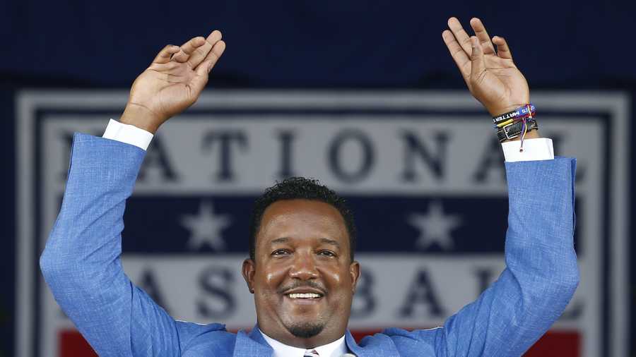 Pedro Martinez inducted into baseball Hall of Fame