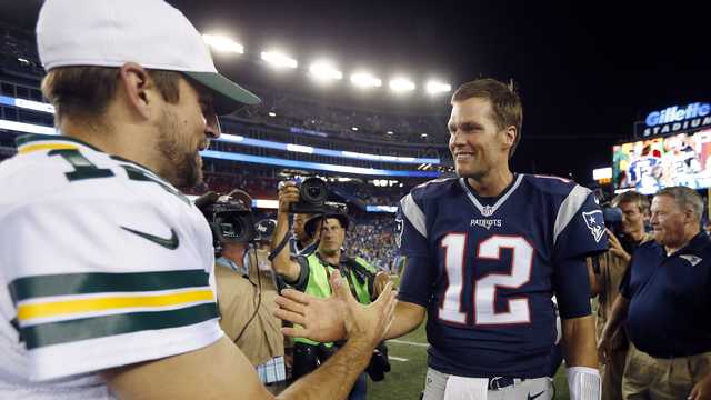 Tom Brady makes brief show in Patriots' 22-11 loss to Packers