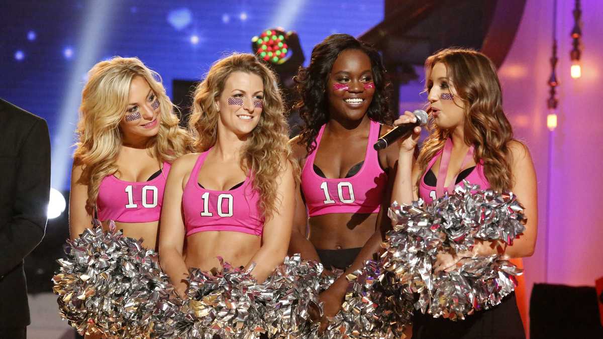 Ex-Patriots' cheerleaders featured in #DanceBattleAmerica