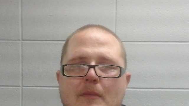 Man arrested on robbery charges in Wareham