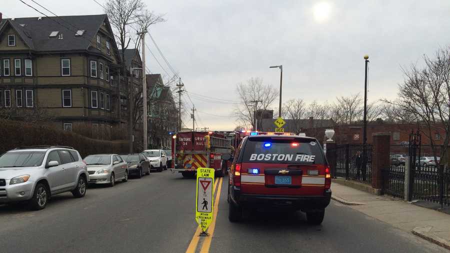 Evacuations after gas pipe hit in Jamaica Plain