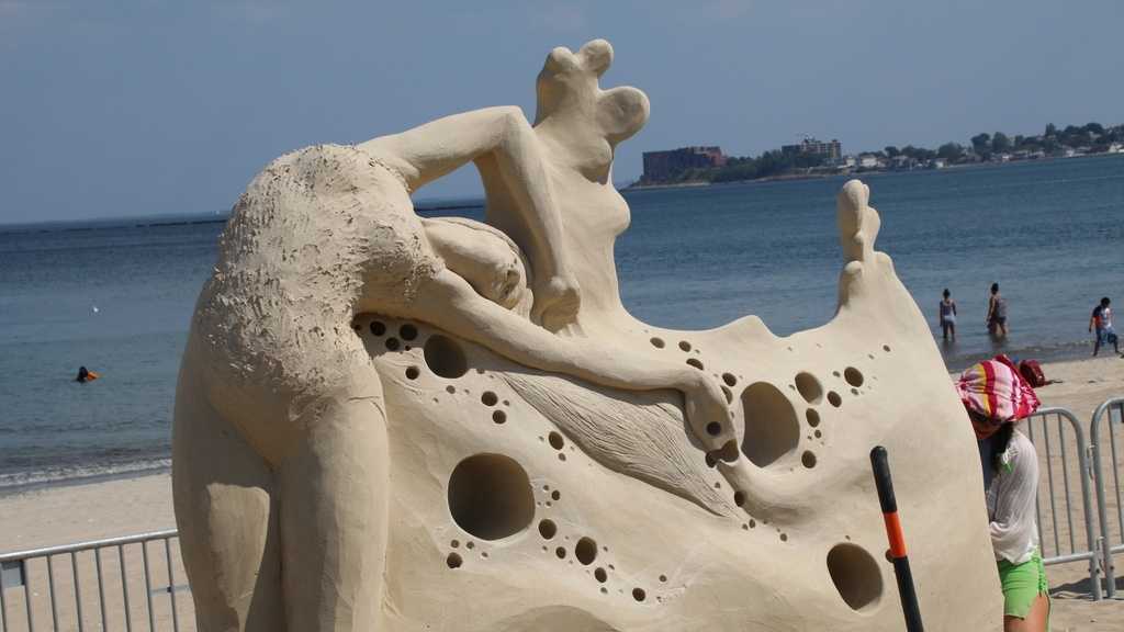 Photos Revere Beach Sand Sculptures 2016