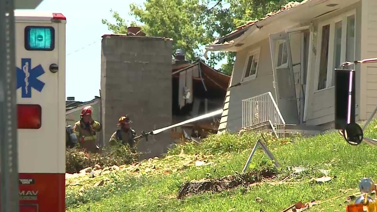 Inspector dies after recently evicted home explodes