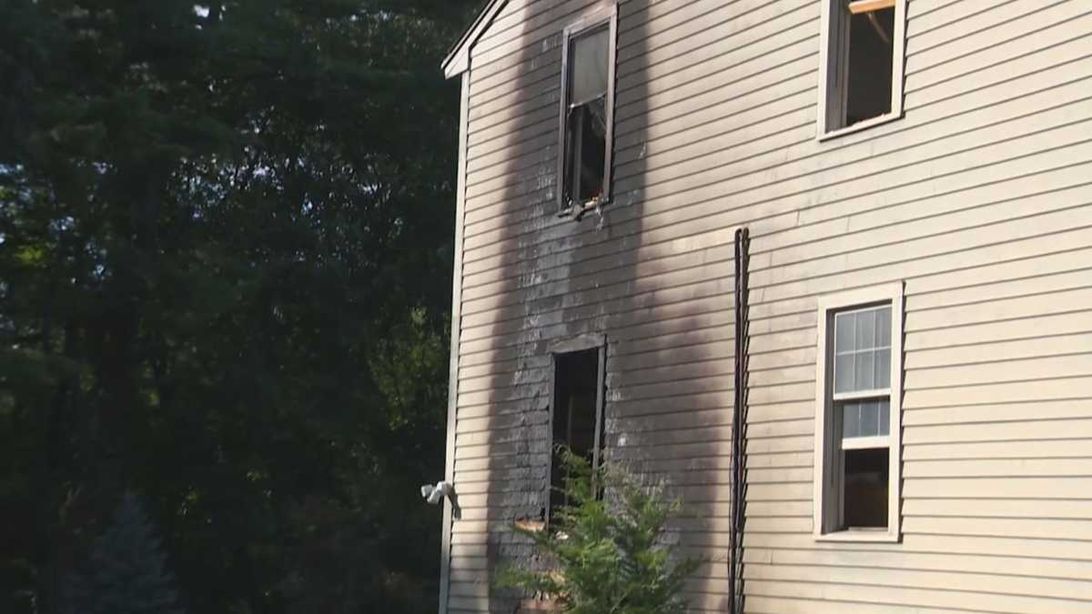 Neighbors Rescue Woman From Burning House 6546