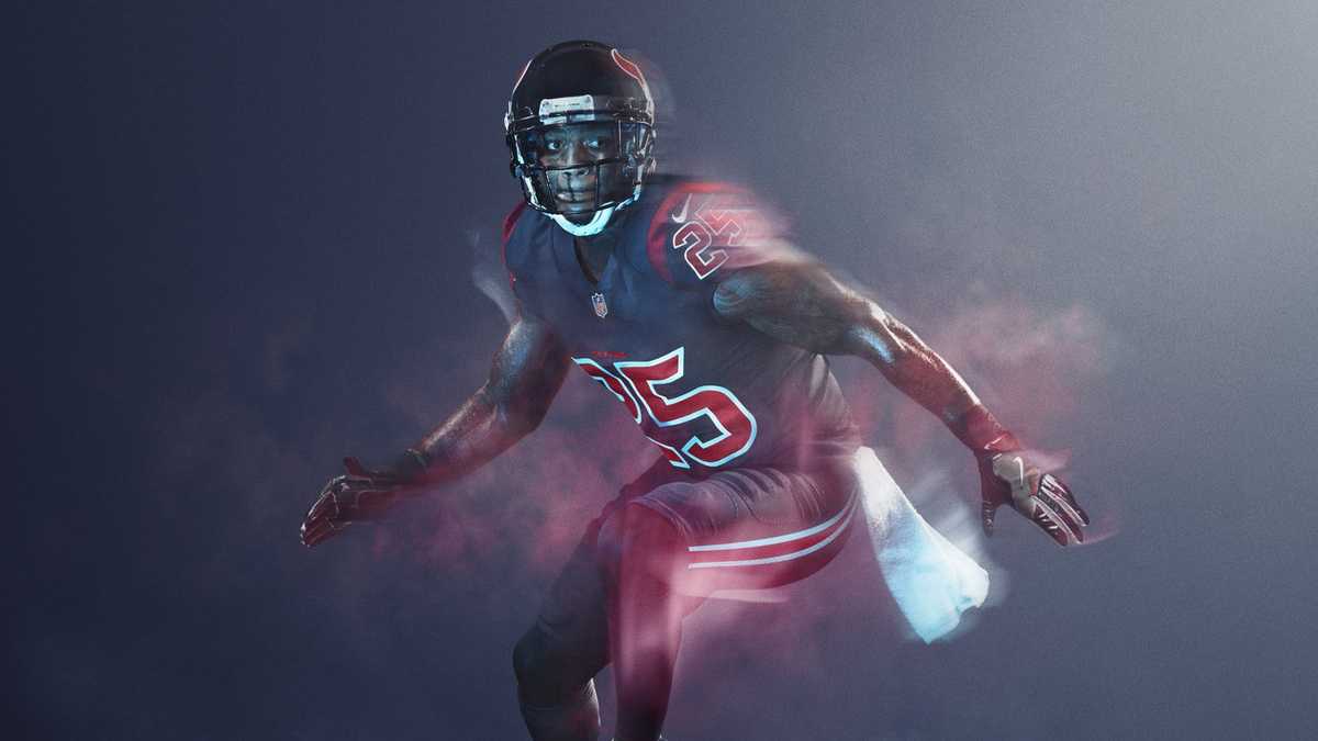 The Tampa Bay Buccaneers And Atlanta Falcons Unveil Latest 'Color Rush'  Uniforms On Thursday Night Football