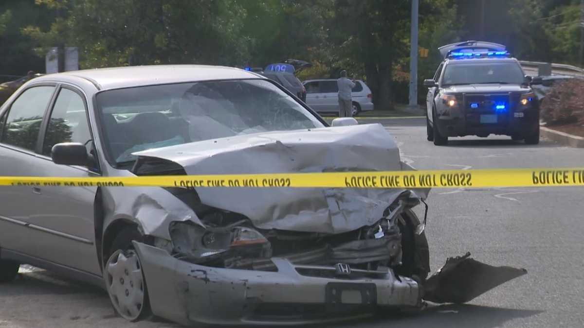 Pedestrian hit, killed in serious crash in Wilmington