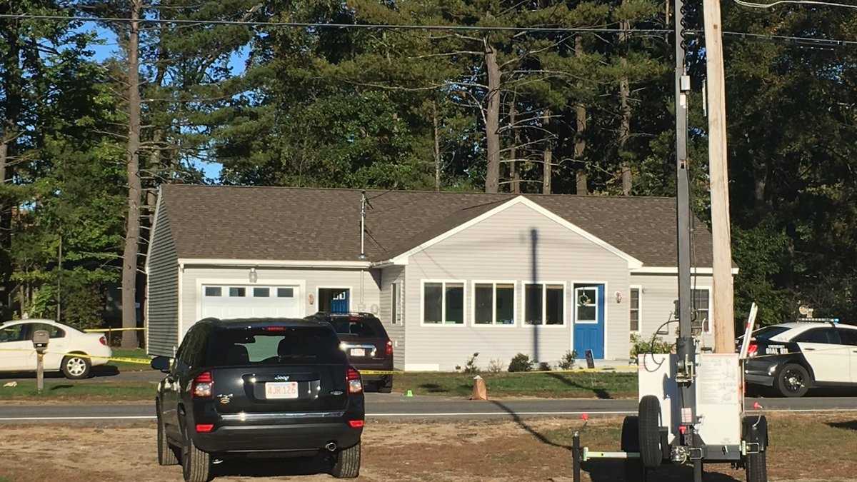 Elderly man killed, wife seriously injured in home invasion