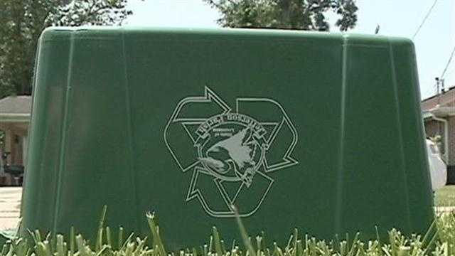 Curbside recycling program returns to Jefferson Parish for the first time since Katrina.