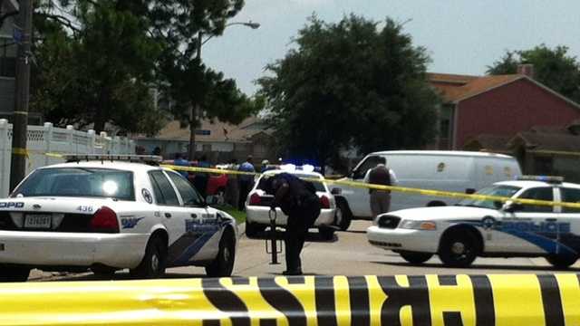 Images: police investigate Algiers shooting