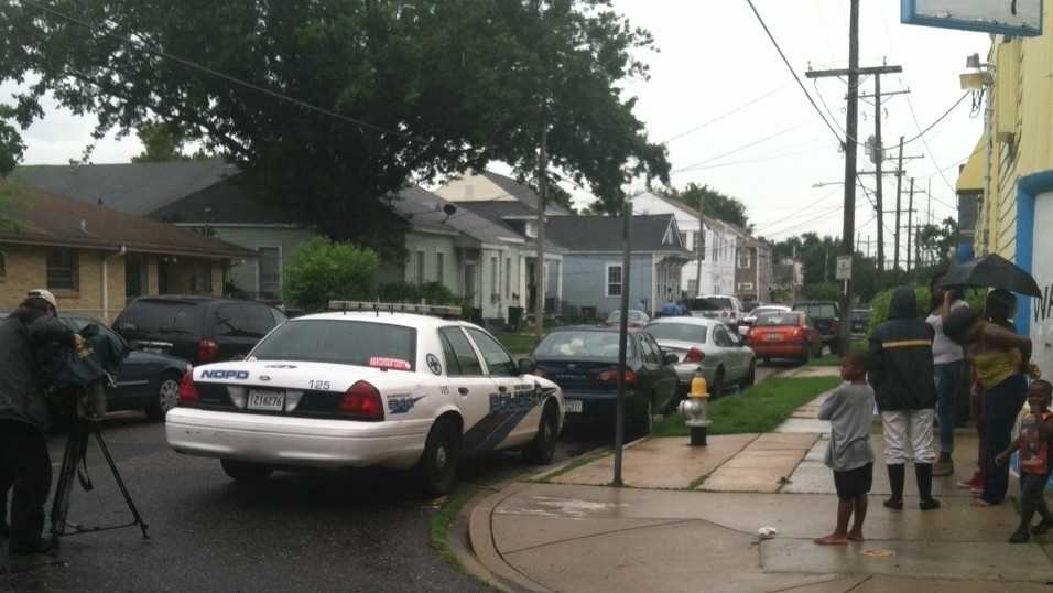 SWAT roll in Mid-City ends peacefully with husband surrendering