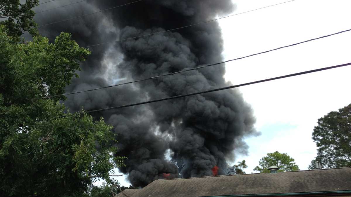Images Crews battle 2alarm fire in Jefferson