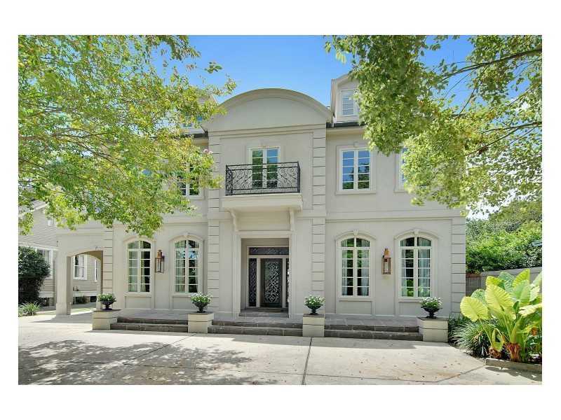 Mansion Monday Elegant stately home in Metairie