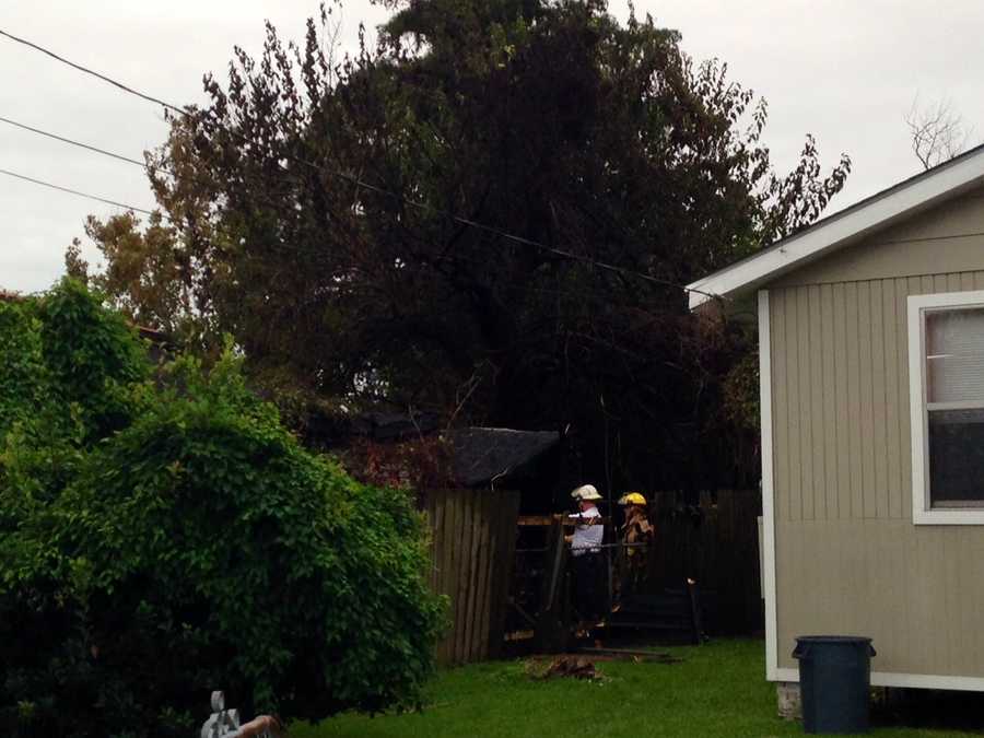 Images Home destroyed in early morning fire in Gretna