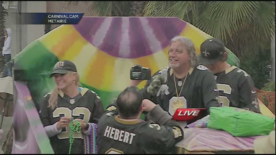 Saints’ defensive coordinator dons a No. 9 Drew Brees jersey as he rolls through the streets of Metairie.