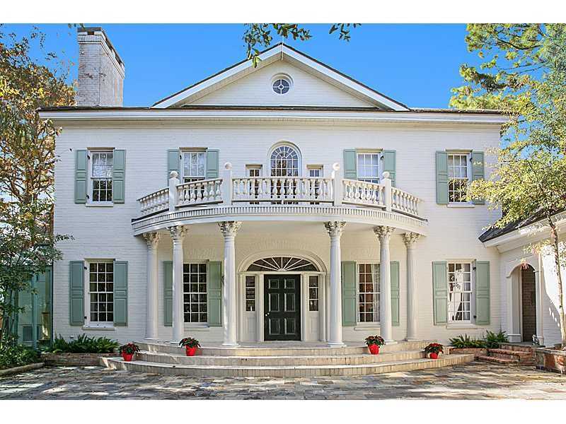 Mansion Monday Magnificent, private oasis nestled in Metairie Club Gardens