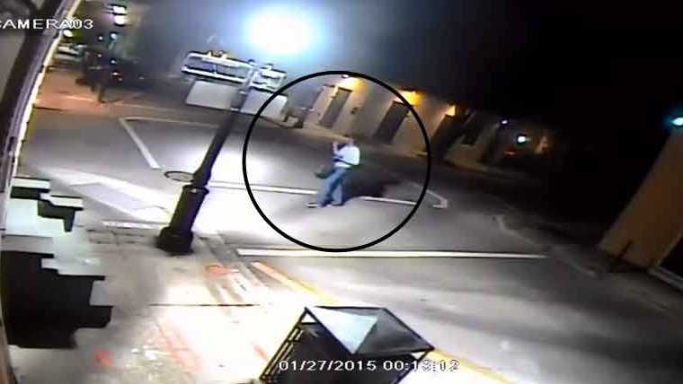 NOPD seeks person of interest in French Quarter purse robbery
