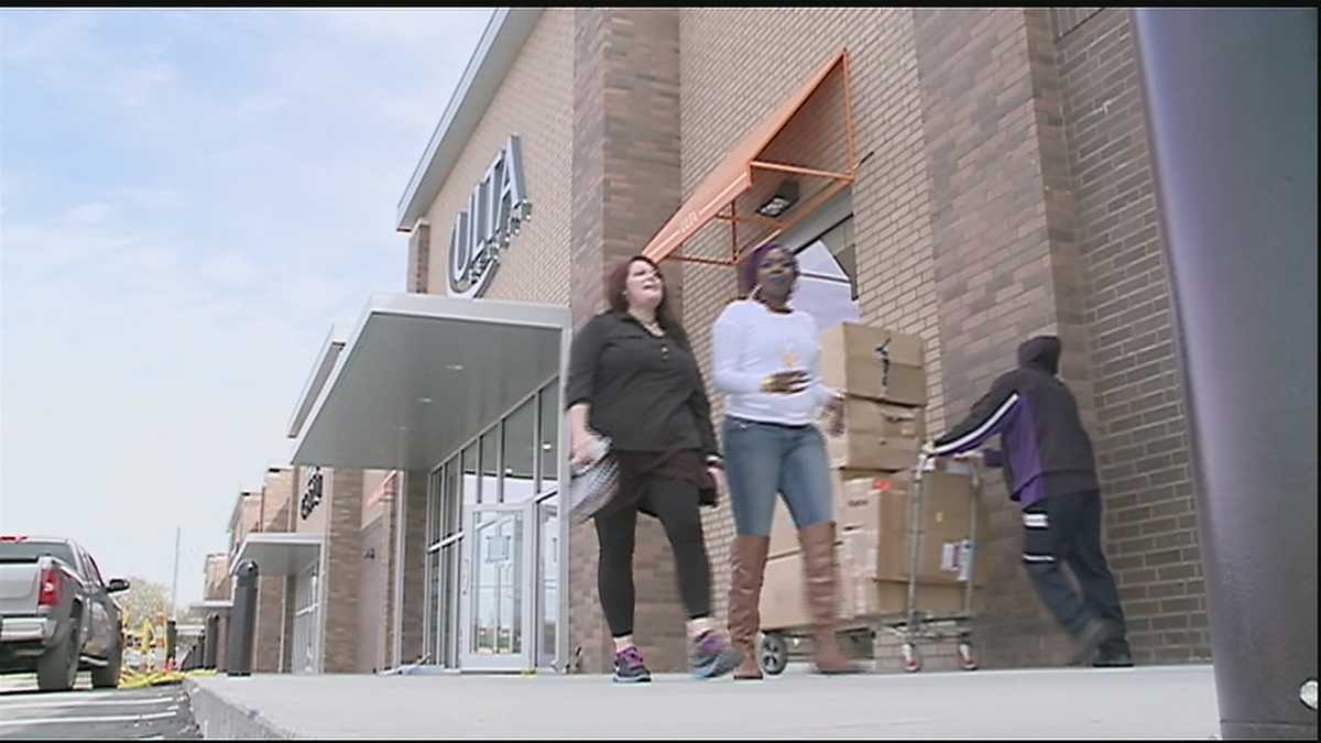 Michaels to open in Magnolia Mall in Florence, Business