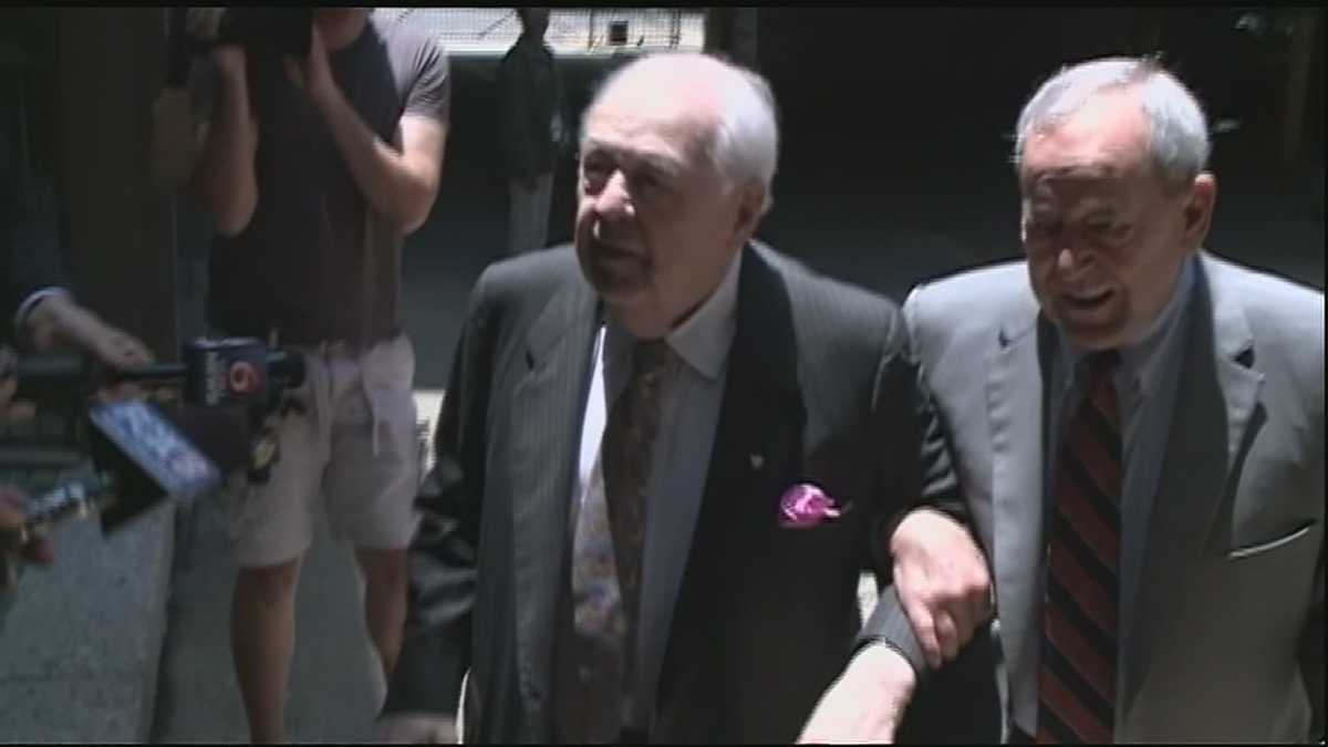 Saints owner Tom Benson fires back at family