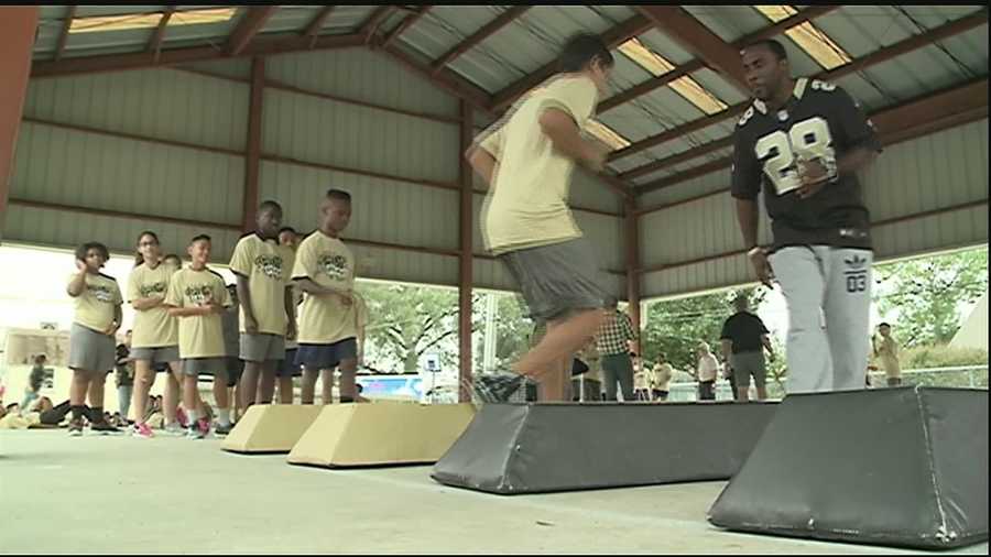 The National Football League and National Dairy Council’s Fuel Up to Play 60 program awarded Jefferson Parish Schools a grant aimed at helping the school promote healthy eating and physical activity among students.