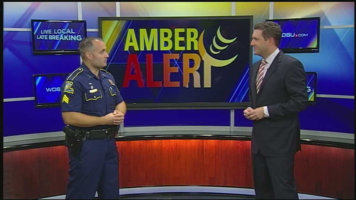 How does Louisiana State Police determine when to issue an Amber Alert?