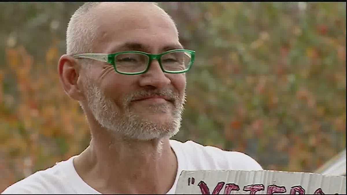 Homeless man with Christmas tree forced to move from expressway after