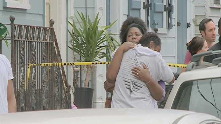 WDSU News crews witnessed several people at the scene of a body that was discovered inside a bag in the Bywater crying and consoling one another. However, details about the incident weren't immediately released.