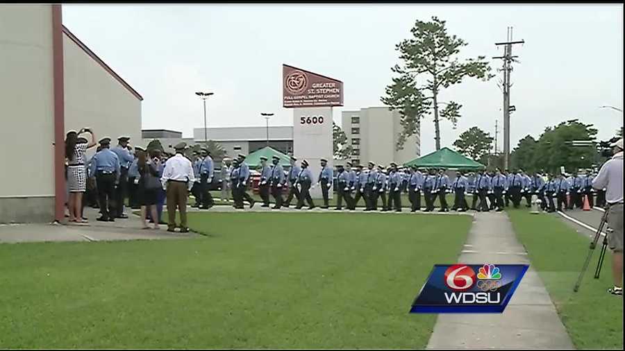It was a solemn day Monday as hundreds of people went to church to mourn the loss of NOPD Officer Natasha Hunter.