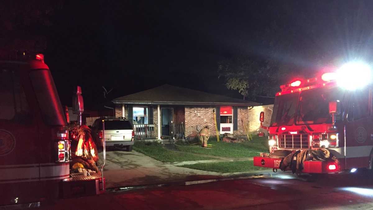 Jefferson Parish firefighters battle 2-alarm fire