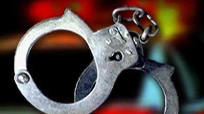handcuffs generic arrest - 17505932