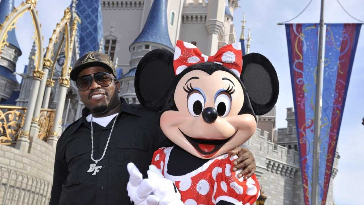 Photos: Celebrities at Walt Disney World theme parks in Orlando