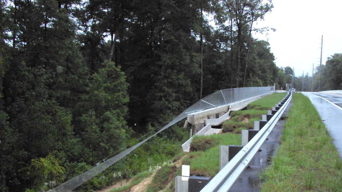 Photos Sharpes Ferry Bridge remains closed after storm damage