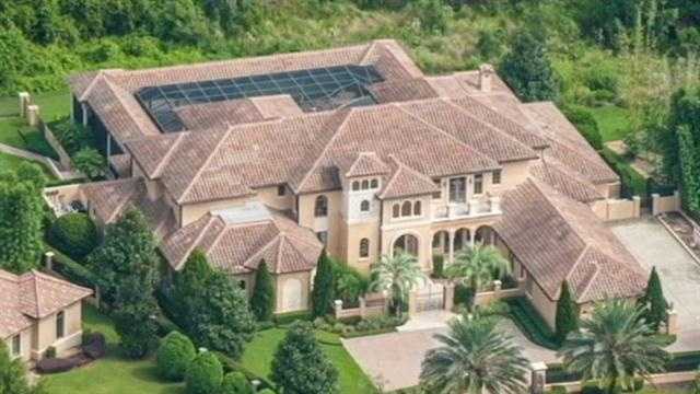 A Super Bowl champion's central Florida mansion was sold at auction Thursday.