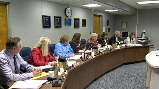 Lake County school leaders will be talking about arming teachers and principals at a meeting Monday.