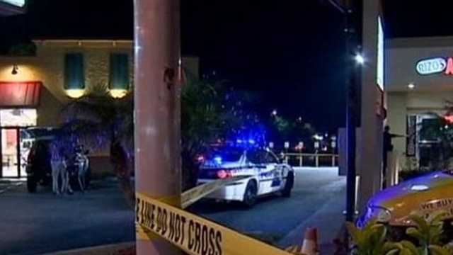 Two people stabbed after fight breaks out at Popeye's restaurant on State Road 436 in Orlando