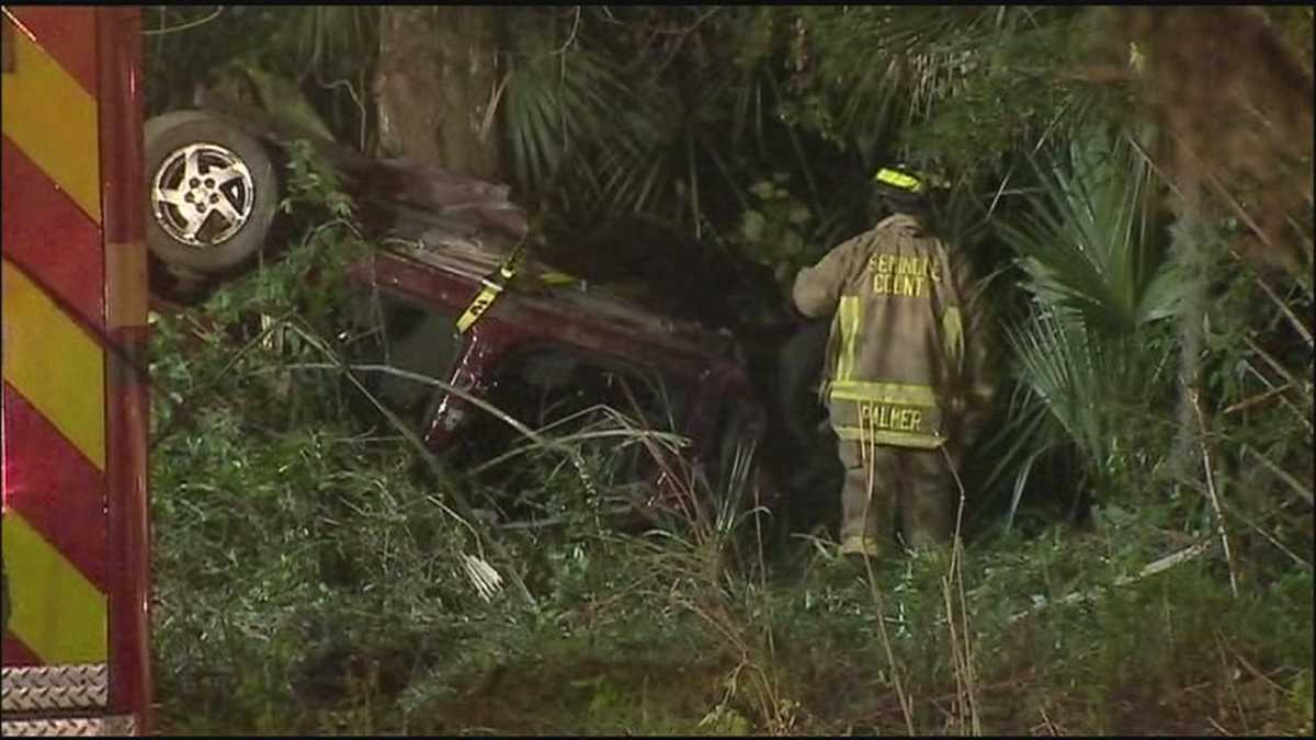 2 killed, 2 hospitalized in Sanford crash