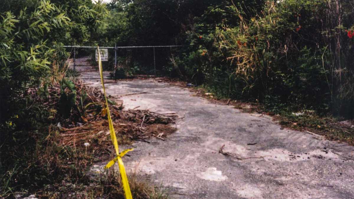 Images: Detectives seek help solving cold case