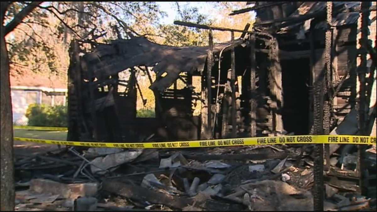 2 fires destroy 3 homes in central Florida